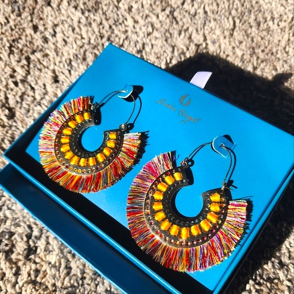 Boho Hoop Earring Set Goldtone Fringe Tassel Multi Color Hook Earrings NIB NWT - Picture 2 of 2